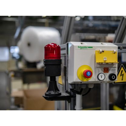 Picture of LED bulb, Harmony XVB, BA 15d, red, steady light, 120V AC