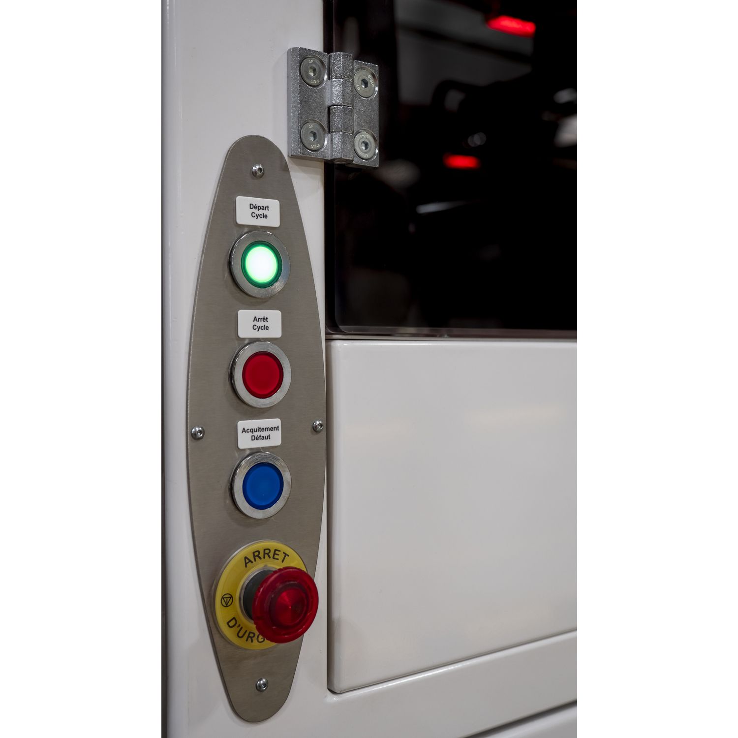 Picture of Padlocking kit, Harmony XB4, for 22mm emergency stop push button, yellow