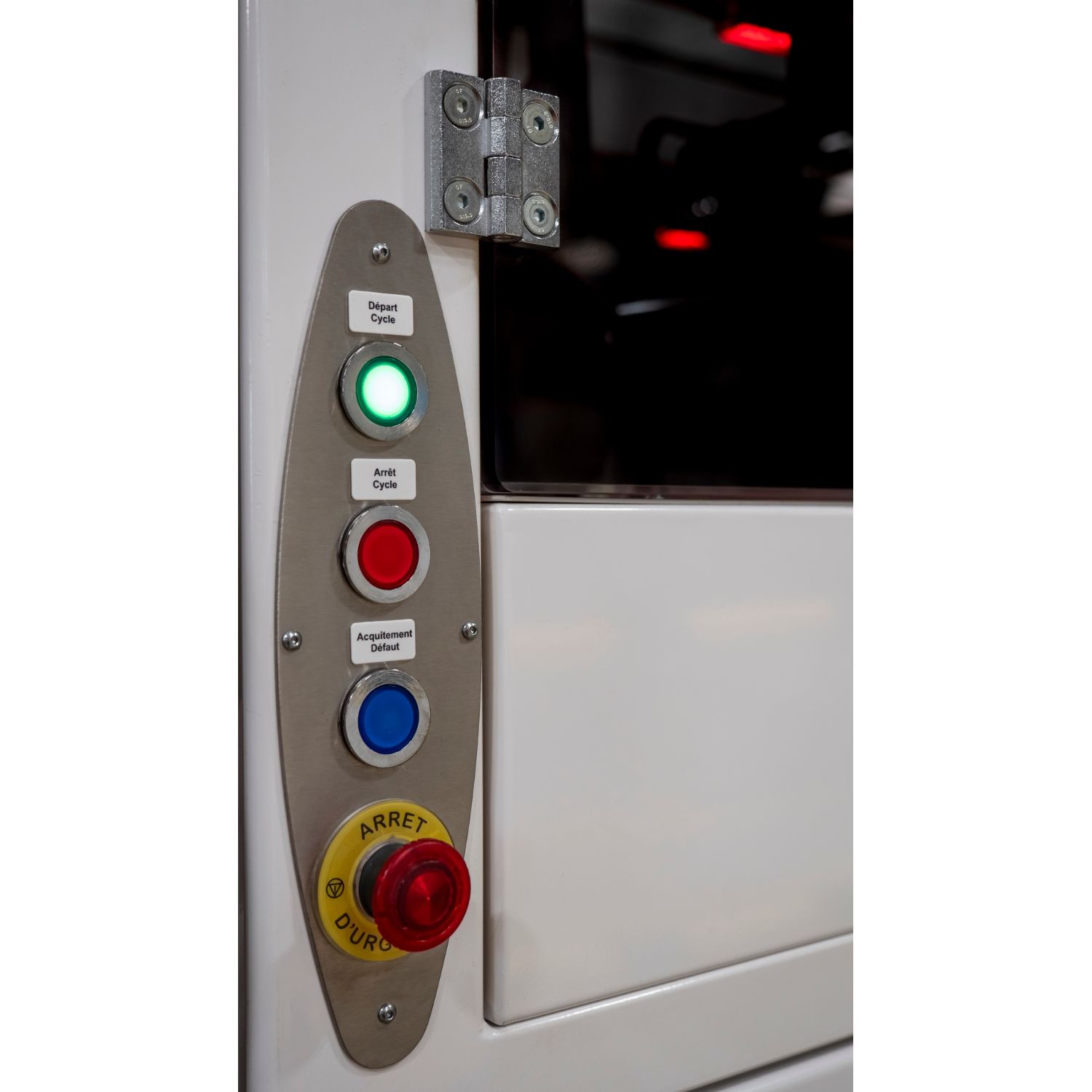 Picture of Head for pilot light, Harmony XB4, flush mounted, white, 30mm, with plain lens, universal LED