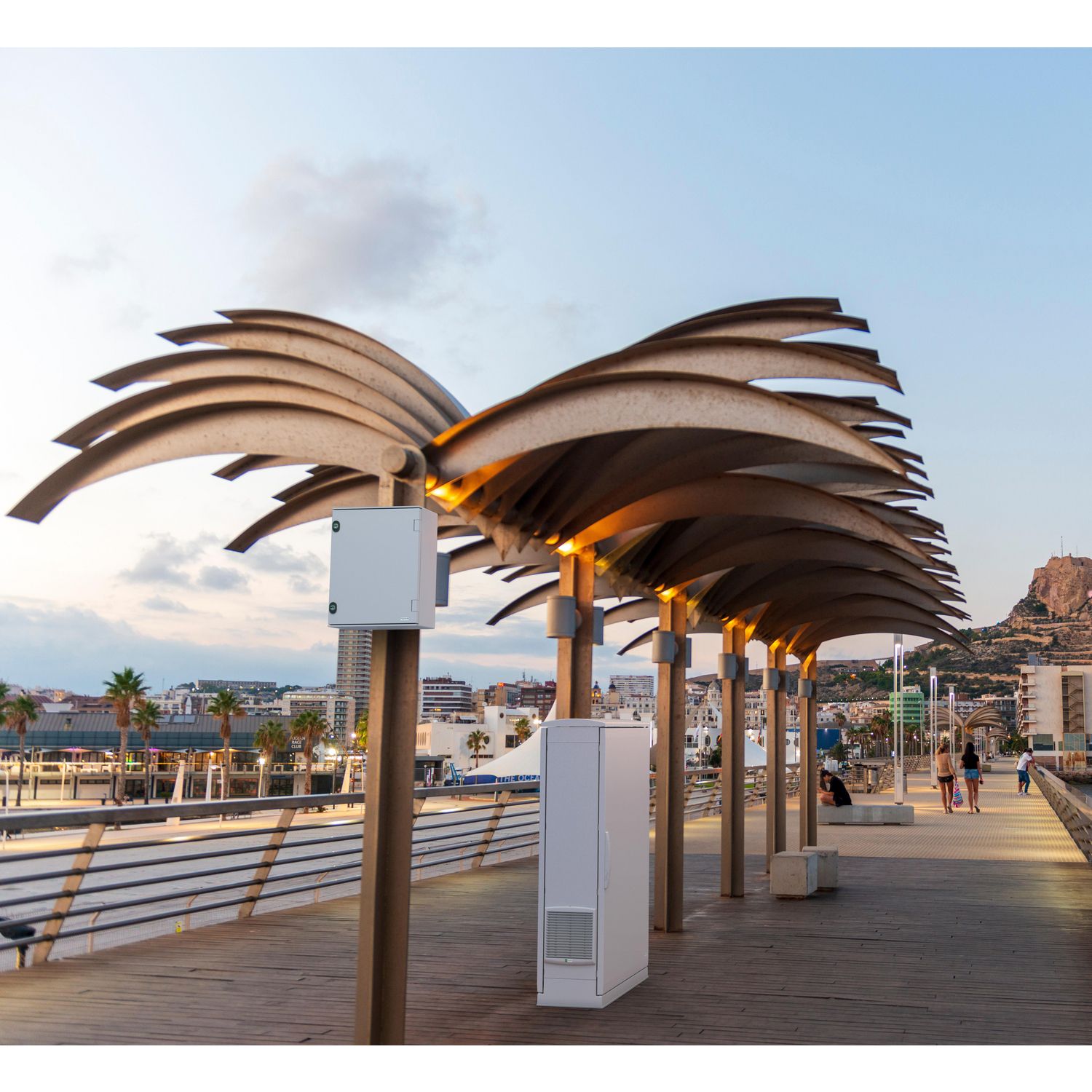 Picture of ClimaSys forced vent. IP54, 44m3/h, 48V DC, with outlet grille and filter G2