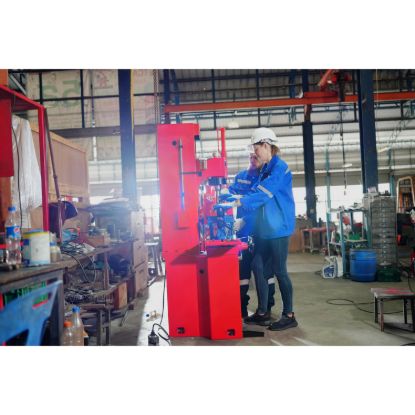 Picture of Single foot switch, Harmony XPE, metal, blue, with cover, trigger mechanism, 2 steps, 2 contacts 1NC+NO, IP66