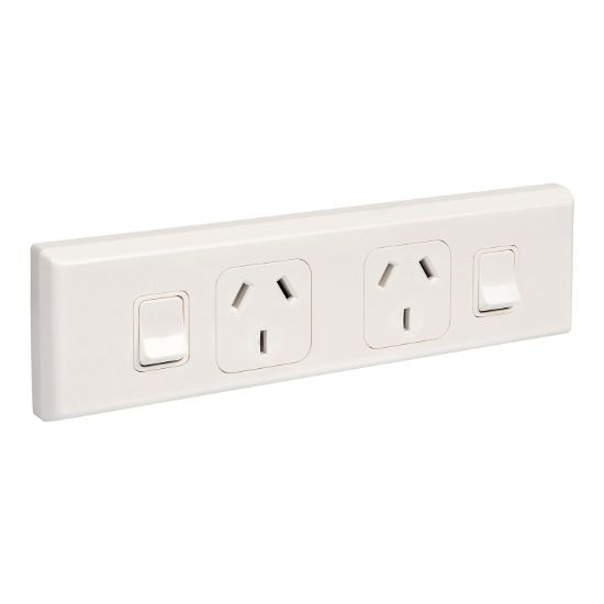 Picture of Socket Outlet 600 Series - Twin switched - Assembled - Horizontal - Worktop - Single base - 250 V - 10 A - White