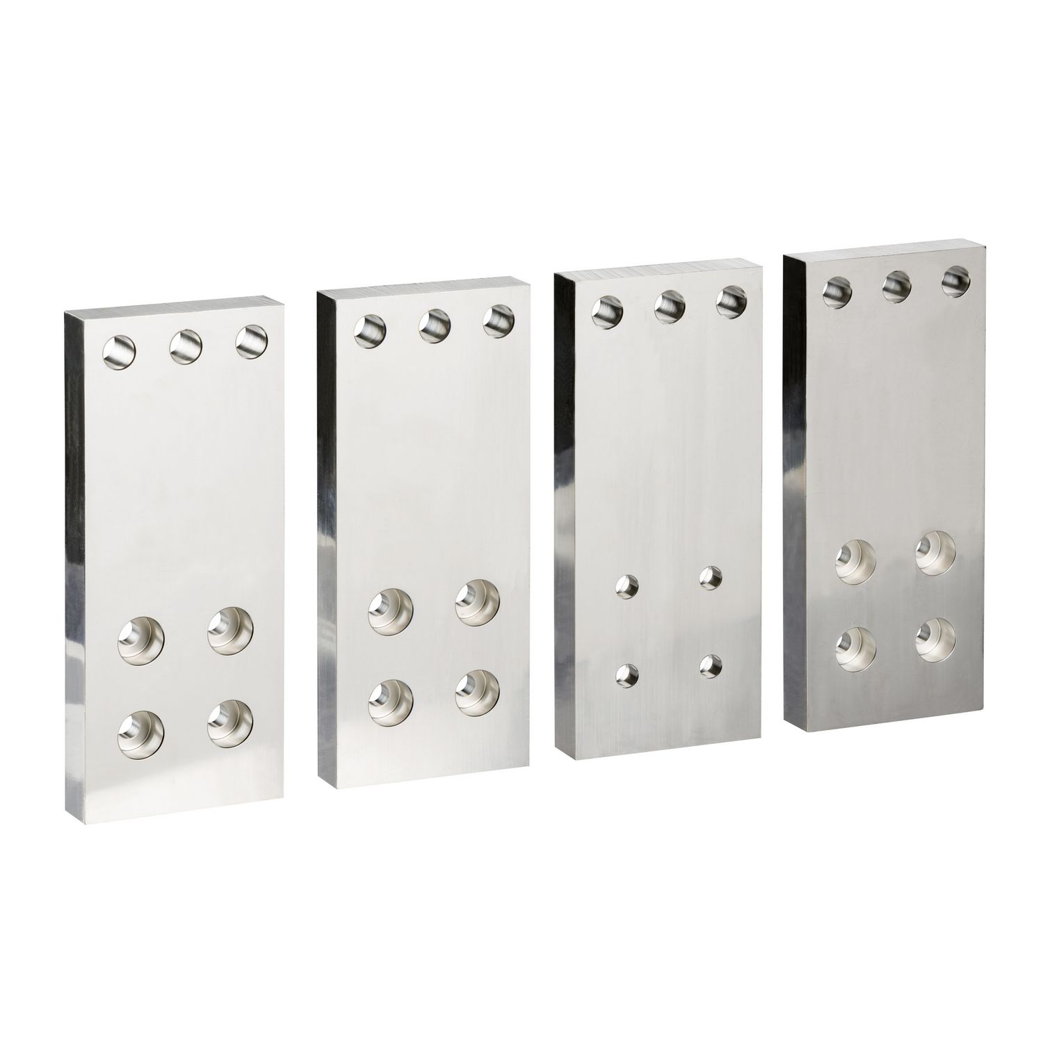 Picture of Front connection, MasterPact MTZ2 drawout, 4P, top or bottom, 800A-1600A, spare part