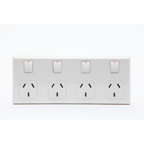 Picture of Socket Outlet 600 Series - Quad switched - Assembled - Horizontal - 240 V - 10 A - White