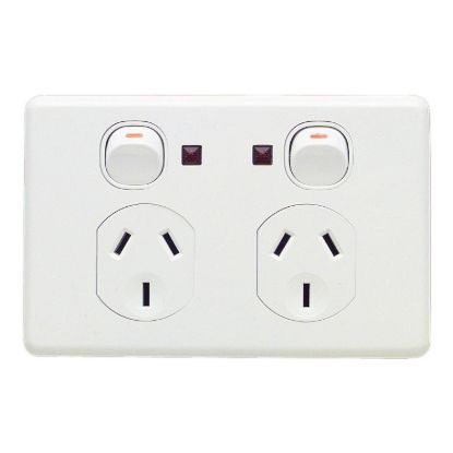 Picture of Twin Switch Socket Outlet, Classic C2000 Series, Classic, 250V, 10A, Indicator