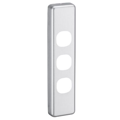 Picture of Switch Plate Cover, Classic C2000 Series, 3 Gang, Architrave