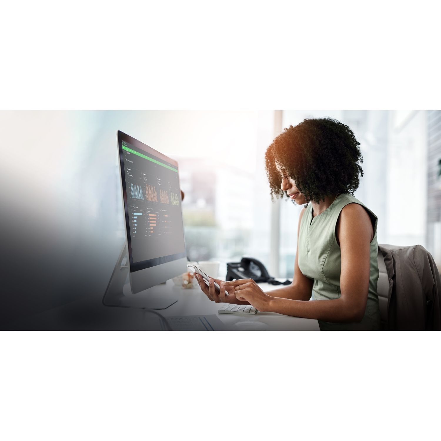 Picture of license for EcoStruxure Energy Hub - ED Monitoring & Alarming, 1 Year Term, 100 Device Credits