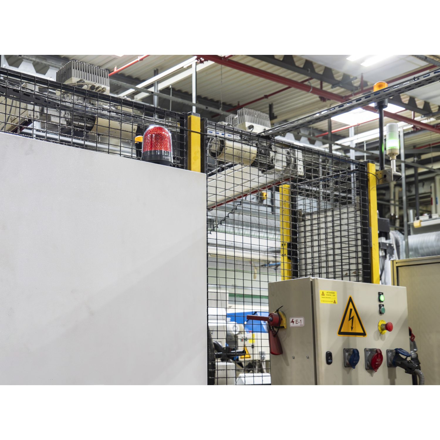 Picture of Illuminated beacon with buzzer, Harmony XVR, green, 100mm, 70...90dB, integral LED, 100...230V AC