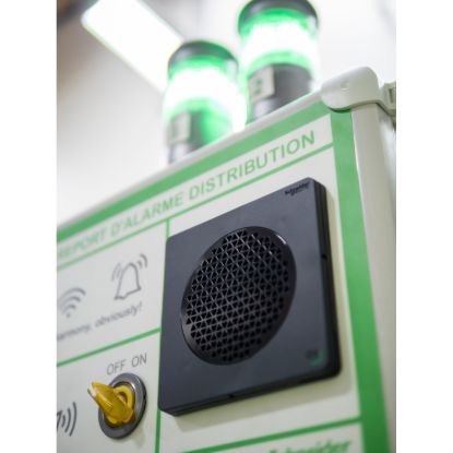 Picture of Editable voice alarms, Harmony XVS, black, mounting 96mm DIN rail, PNP, 12...24V DC