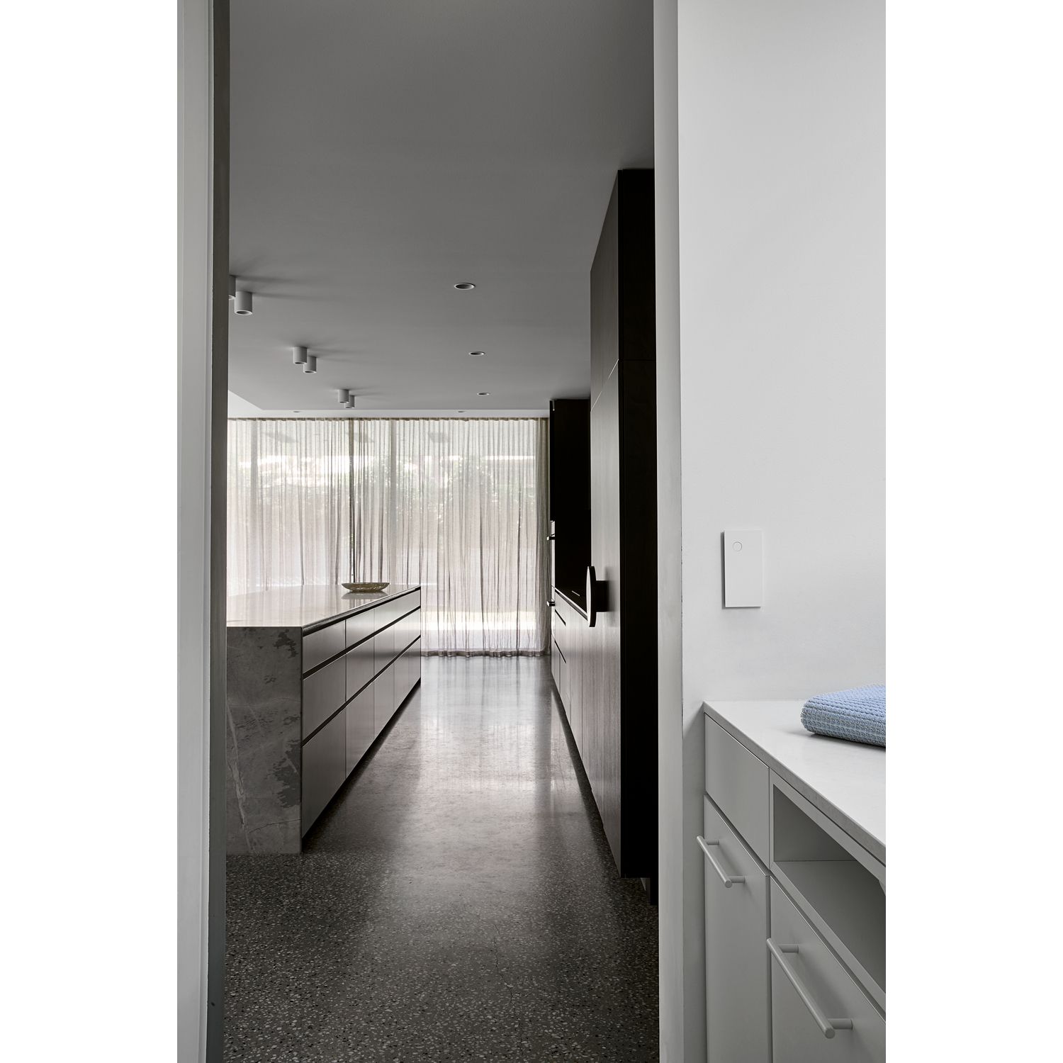 Picture of Grid Plate and Cover, Clipsal Solis, 1 Gang, Horizontal