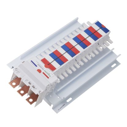 Picture of SAU Chassis, Acti9, 250A, 3Ph, 30 poles, 18mm for iC60 MCB and RCBO, top or bottom