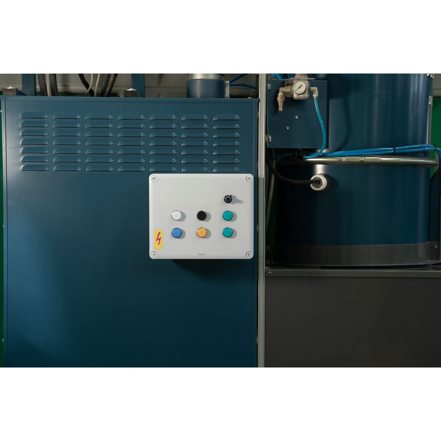 Picture of ABS box, Thalassa, IP66 IK07 RAL7035 Int.H125W80D65 Ext.H138W93D72 Opaque cover H20