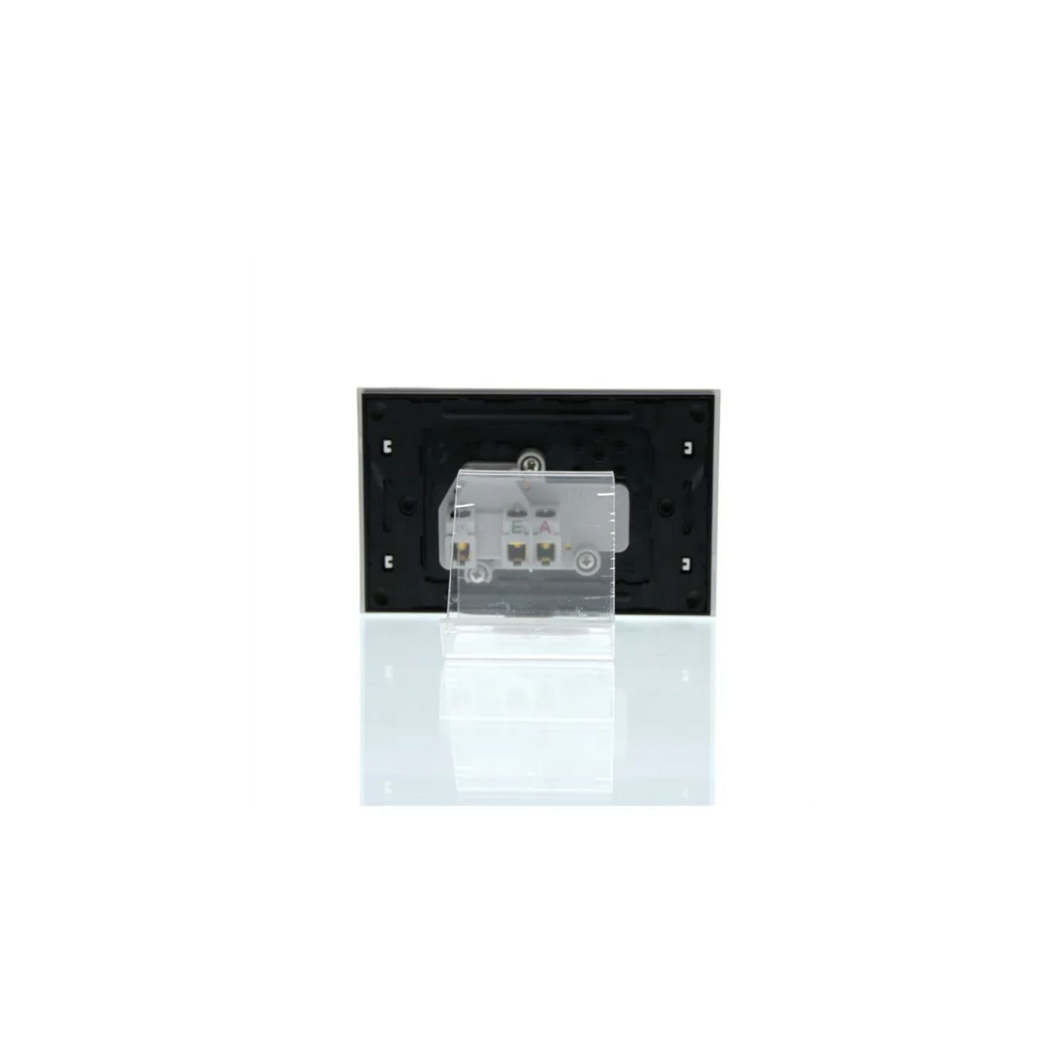 Picture of Single Power Point, Saturn Zen, Horizontal Mount, 250V, 10A
